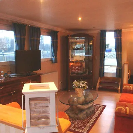 Hotelschiff Perle BRE